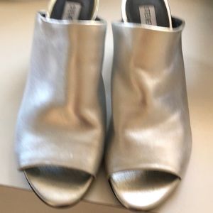 Steve Madden mules